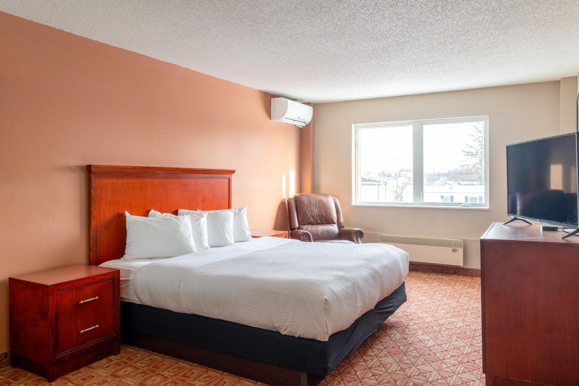 Norland Inn & Suites Roseau חדר תמונה